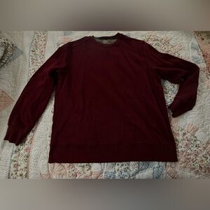 🆕Bass Sweatshirt Never Worn